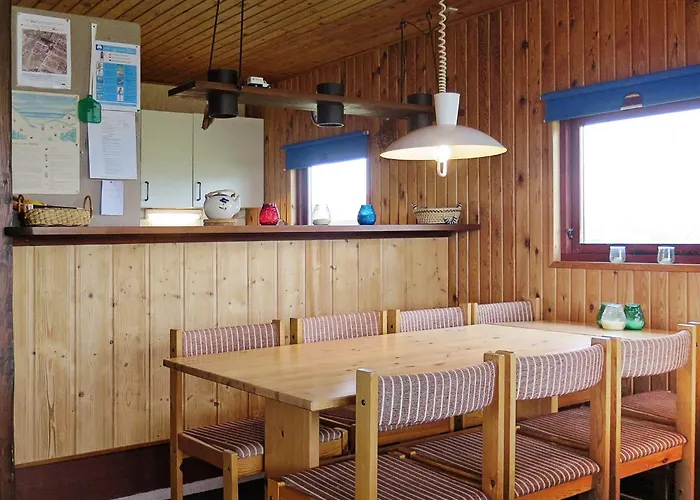 8 Person In Harboore-by Traum *